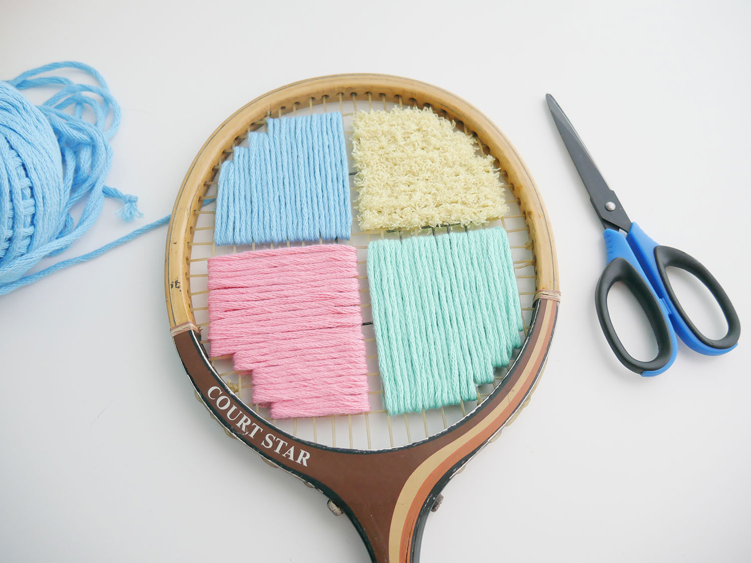 DIY-Raquette-N°3-L’horloge-Etape-N°3